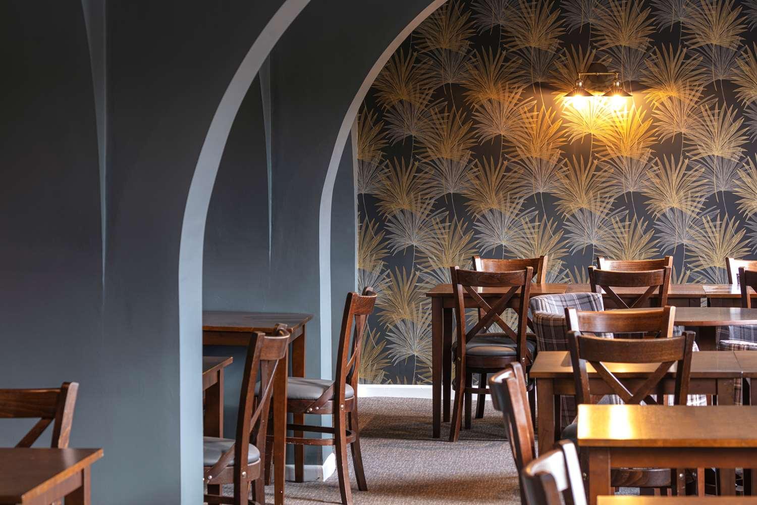 The Bridge House; BW Signature Collection Ferndown Bagian luar foto